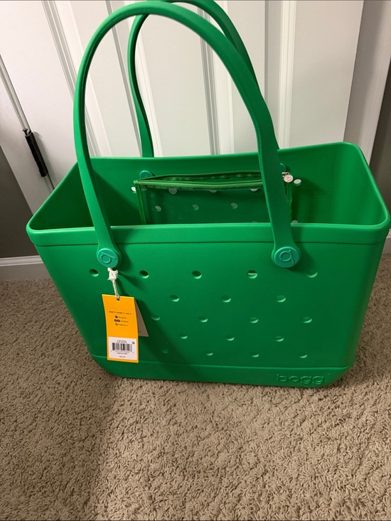 BOGG BAG Handbags - NWT BOGG BAG Green Classic Tote
